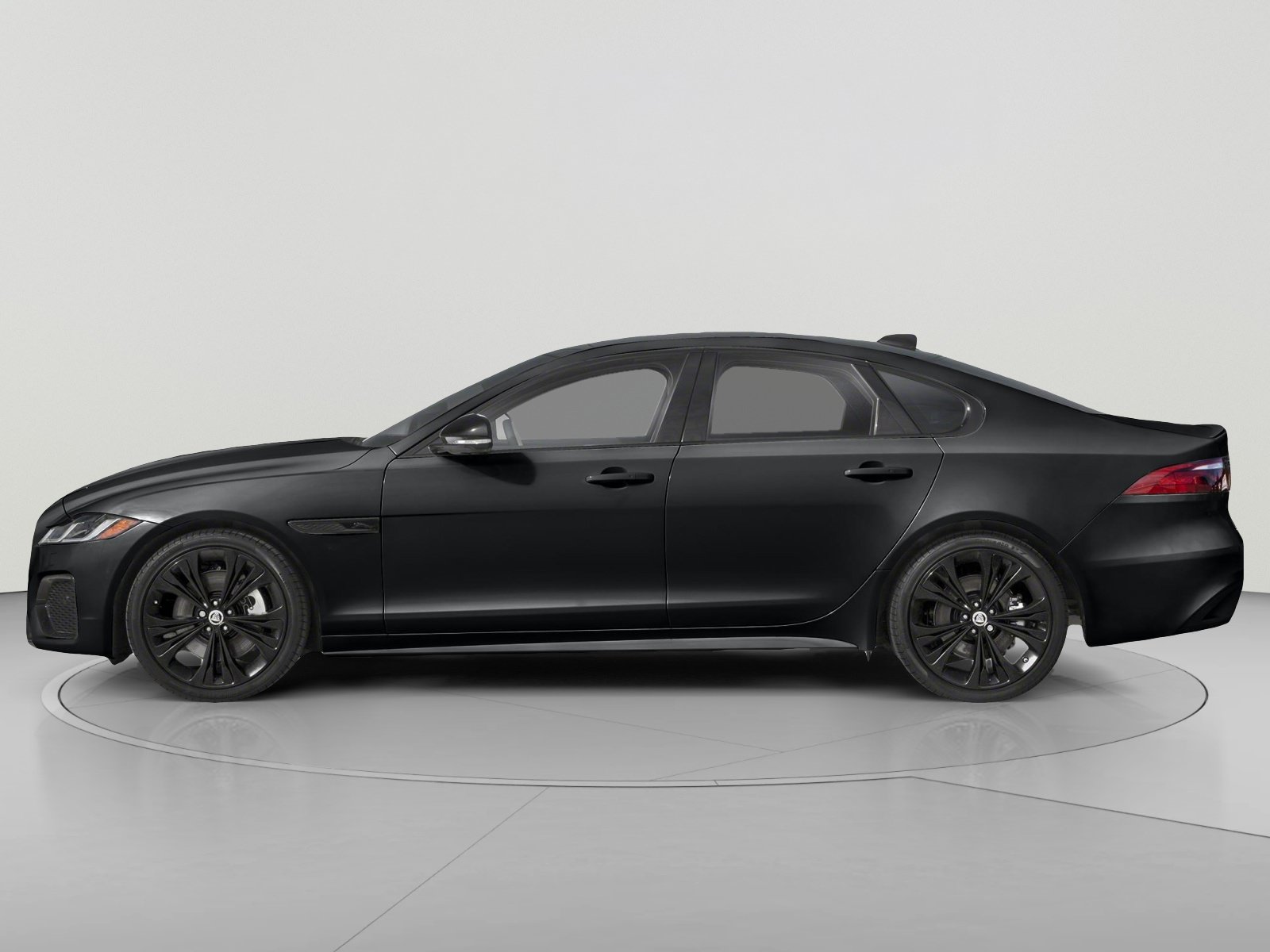 New 2024 Jaguar XF R-Dynamic SE AWD/4WD image 3