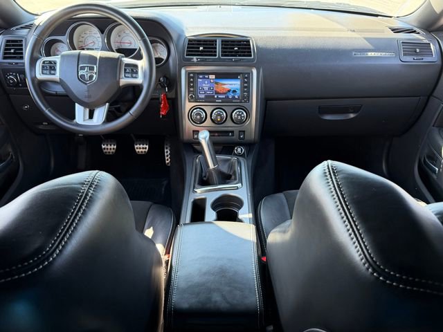 Used 2014 Dodge Challenger R/T RWD image 19