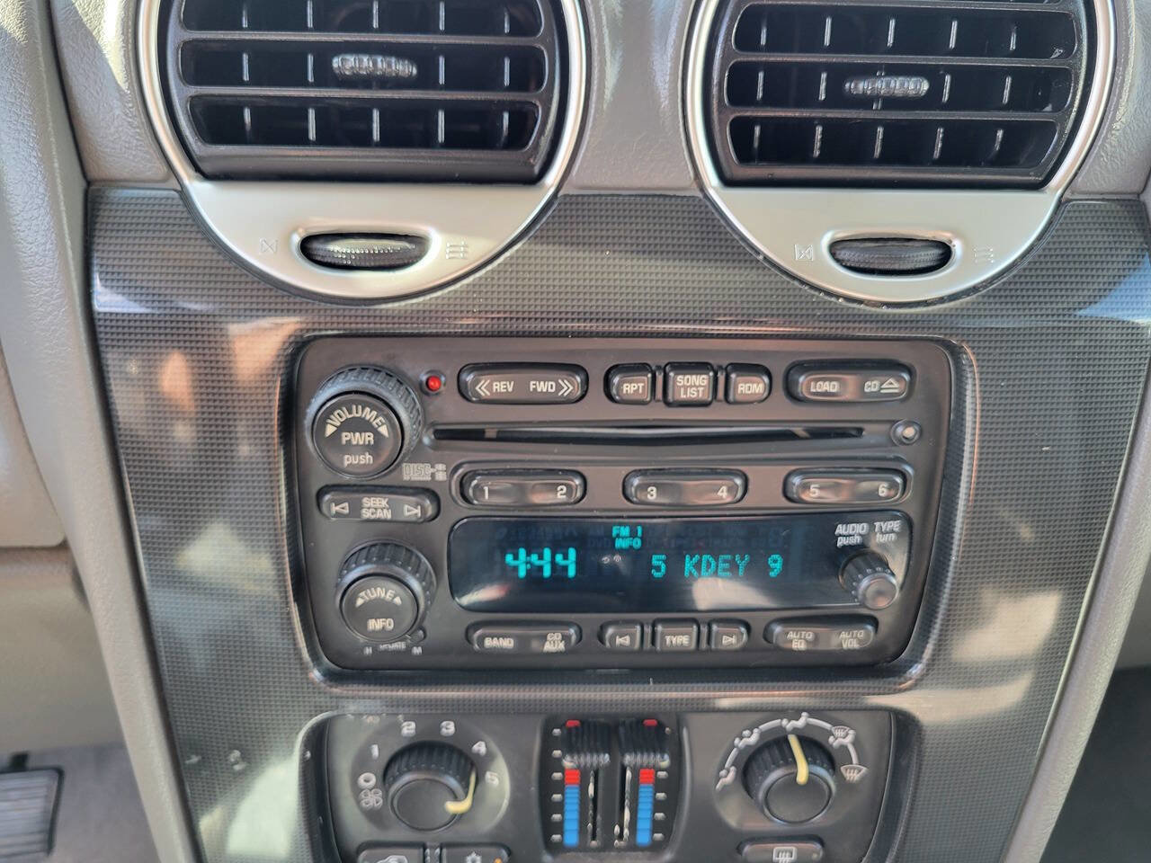 Used 2006 GMC Envoy SLE w/ Sle Preferred Equipment Group image 27