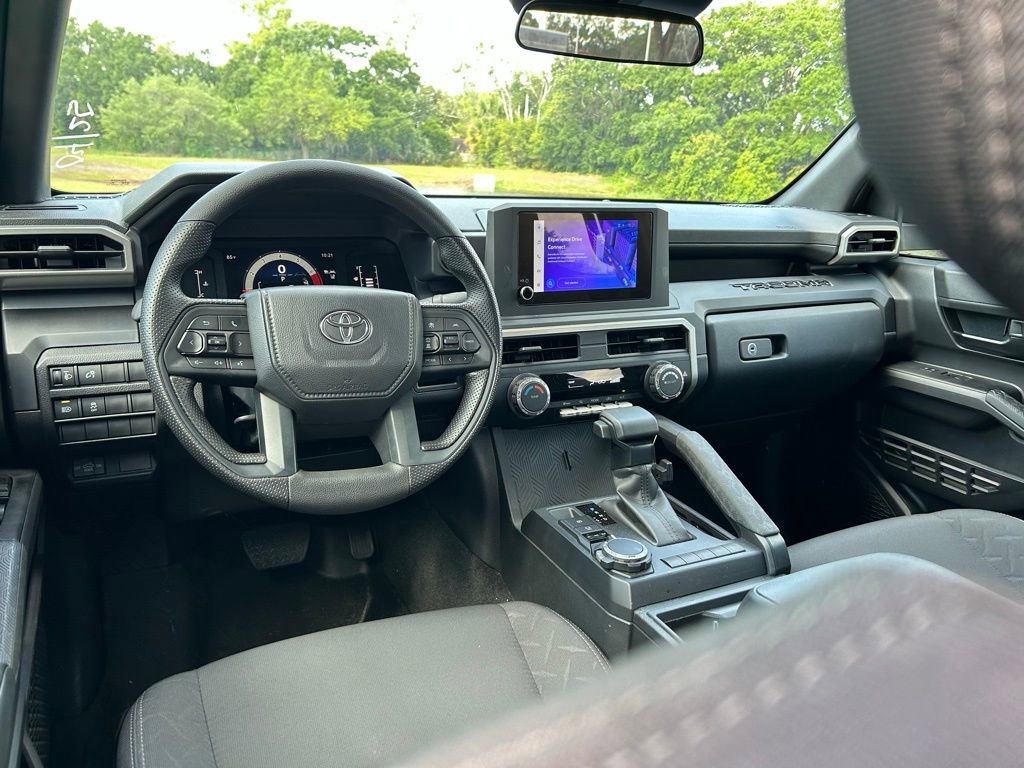 Certified 2025 Toyota Tacoma SR AWD/4WD image 12
