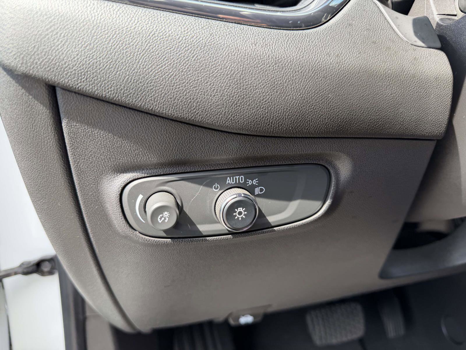 Certified 2022 Chevrolet Equinox RS image 20