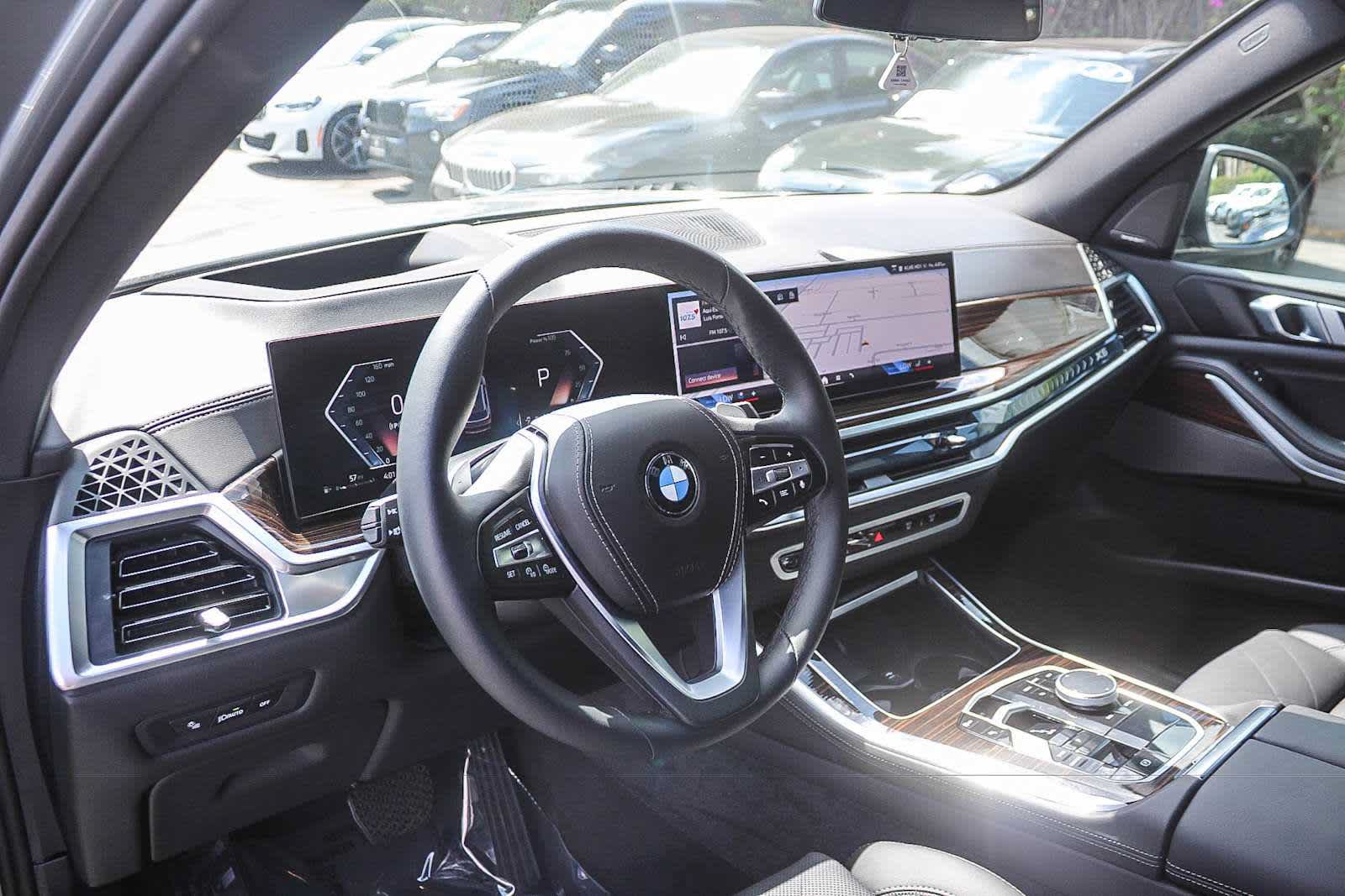 Used 2026 BMW X5 xDrive40i AWD/4WD image 16