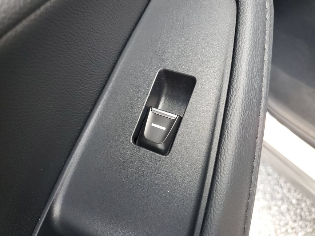 Certified 2023 Acura MDX FWD image 16