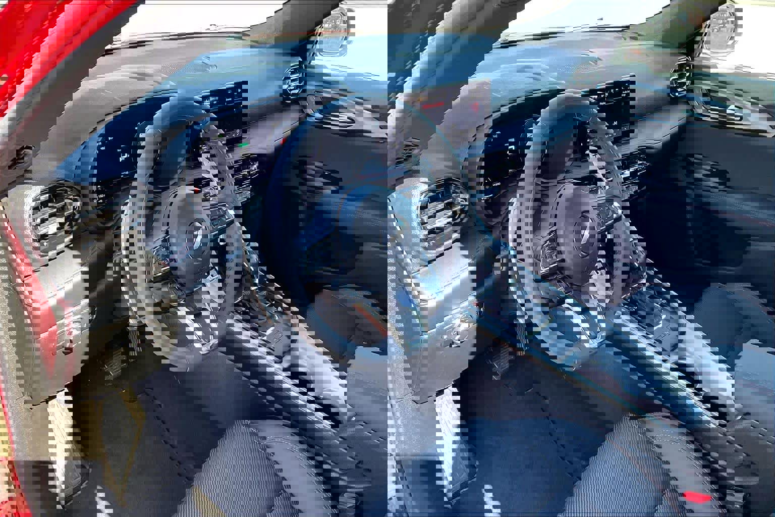 Certified 2024 Dodge Hornet R/T w/ R/T Blacktop Package AWD/4WD image 17