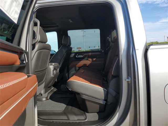 New 2025 GMC Sierra 2500 Denali Ultimate image 10