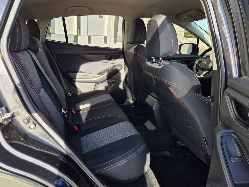 Used 2019 Subaru Crosstrek 2.0i Premium w/ Eyesight System image 11