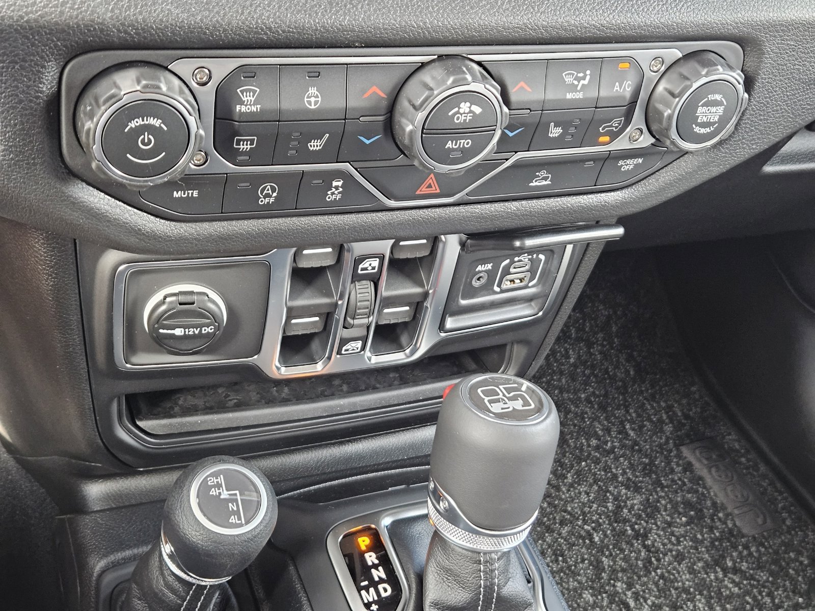 New 2026 Jeep Gladiator Sport AWD/4WD image 21