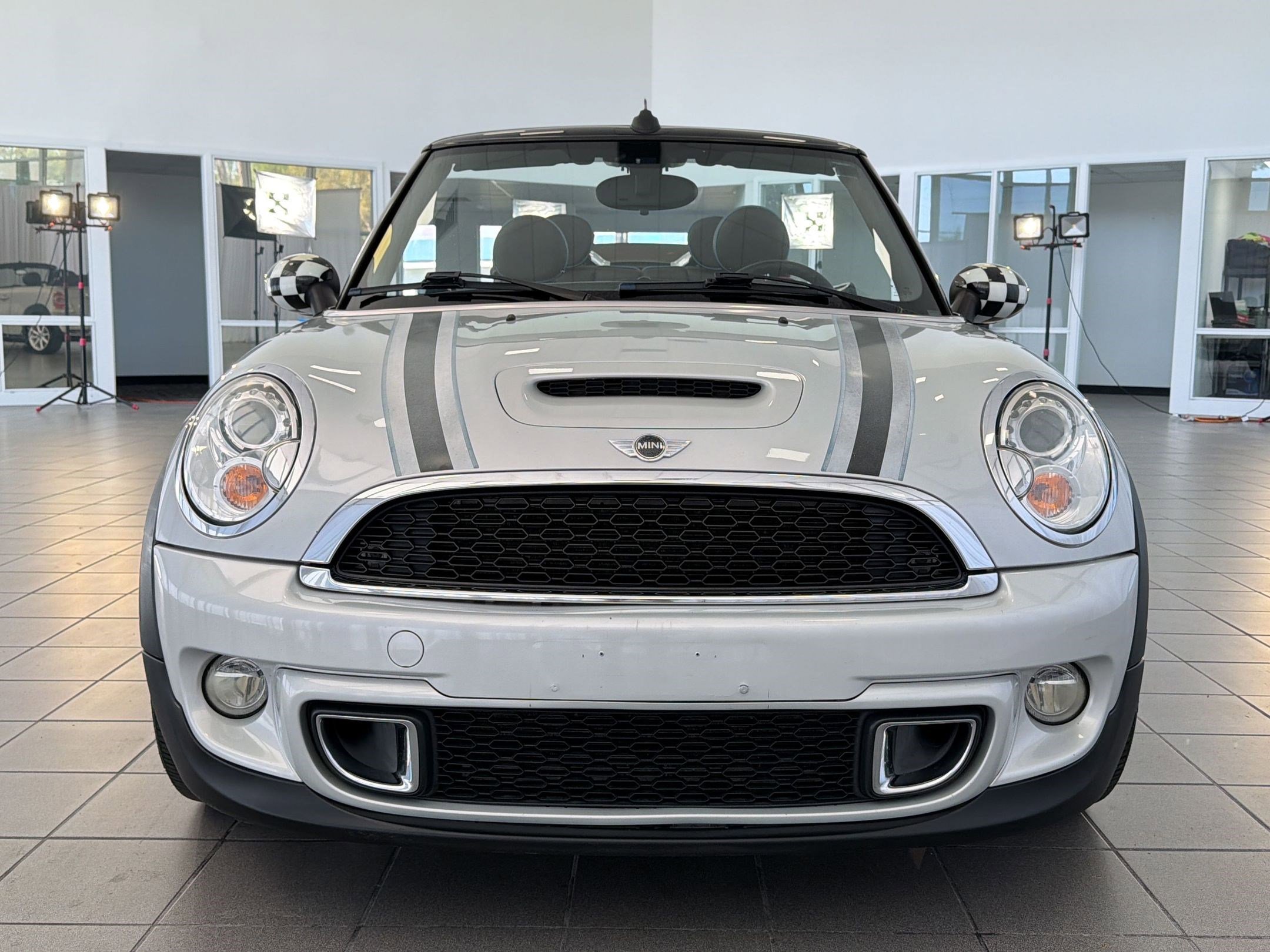 Used 2015 MINI Cooper S image 6