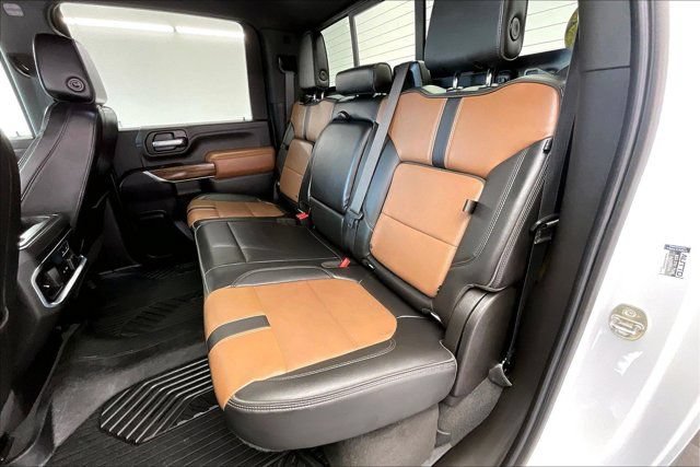 Used 2021 Chevrolet Silverado 3500 High Country AWD/4WD image 19