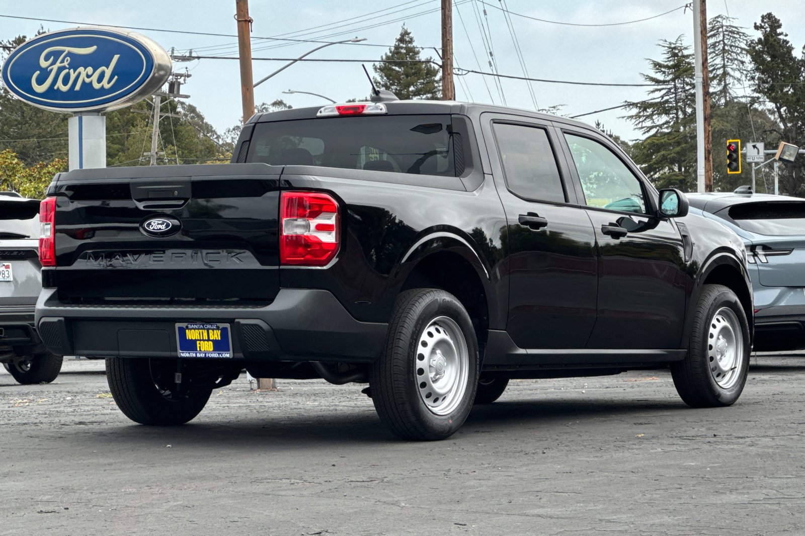 New 2026 Ford Maverick XL FWD image 3