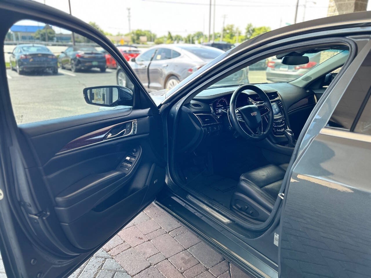 Used 2015 Cadillac CTS Vsport RWD image 32