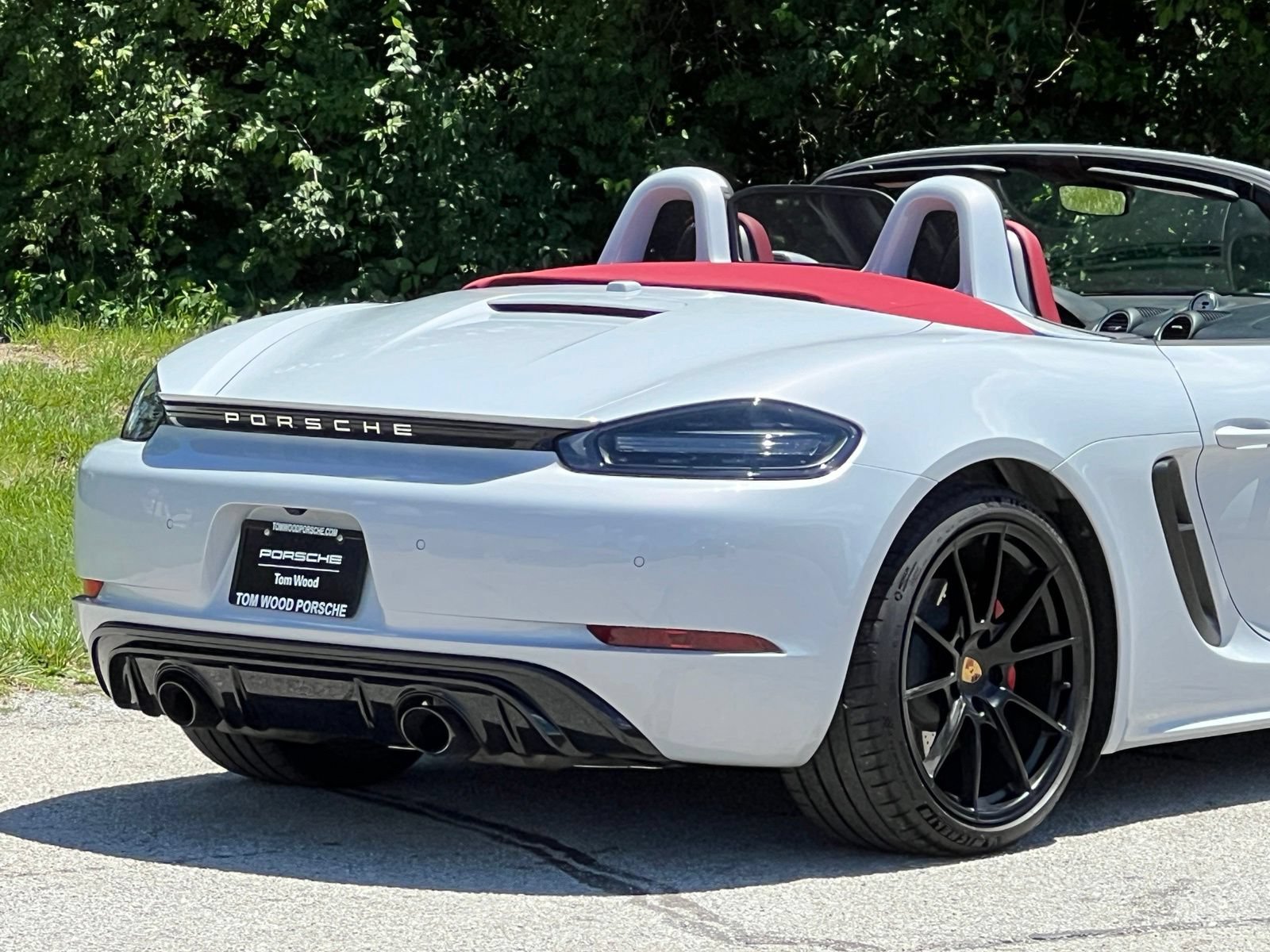 Certified 2025 Porsche 718 Boxster GTS RWD image 9