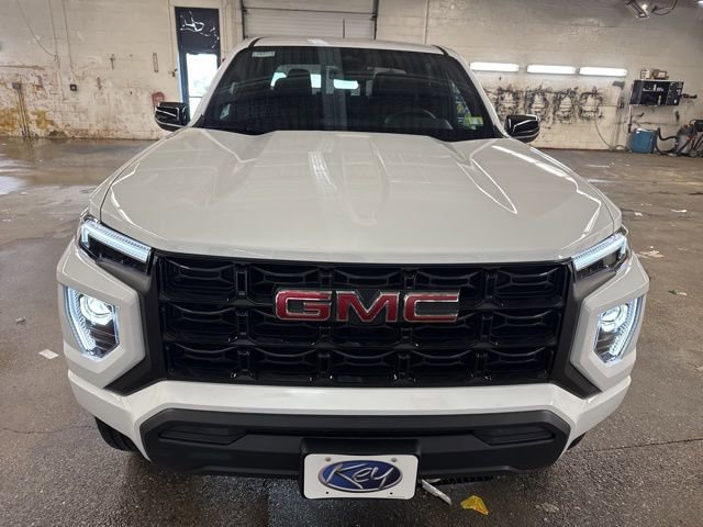 New 2026 GMC Canyon Elevation image 2