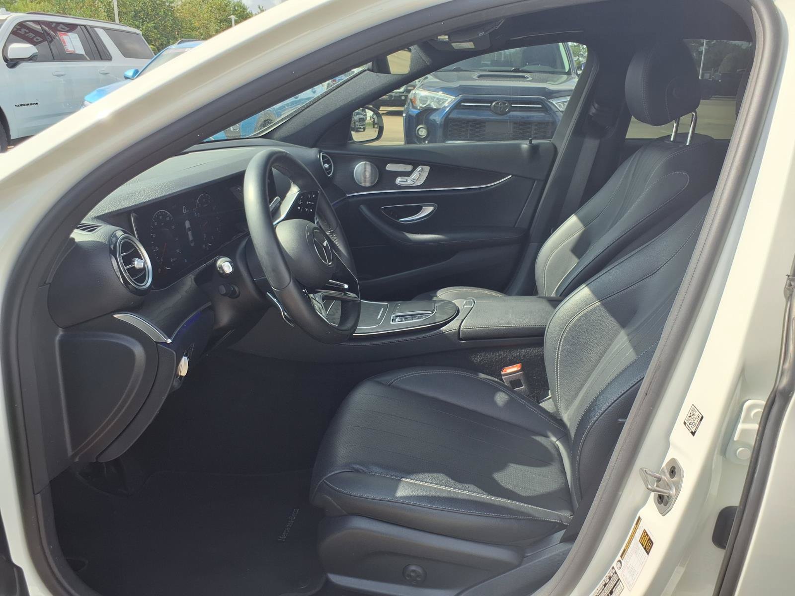 Used 2023 Mercedes-Benz E 350 Sedan image 13