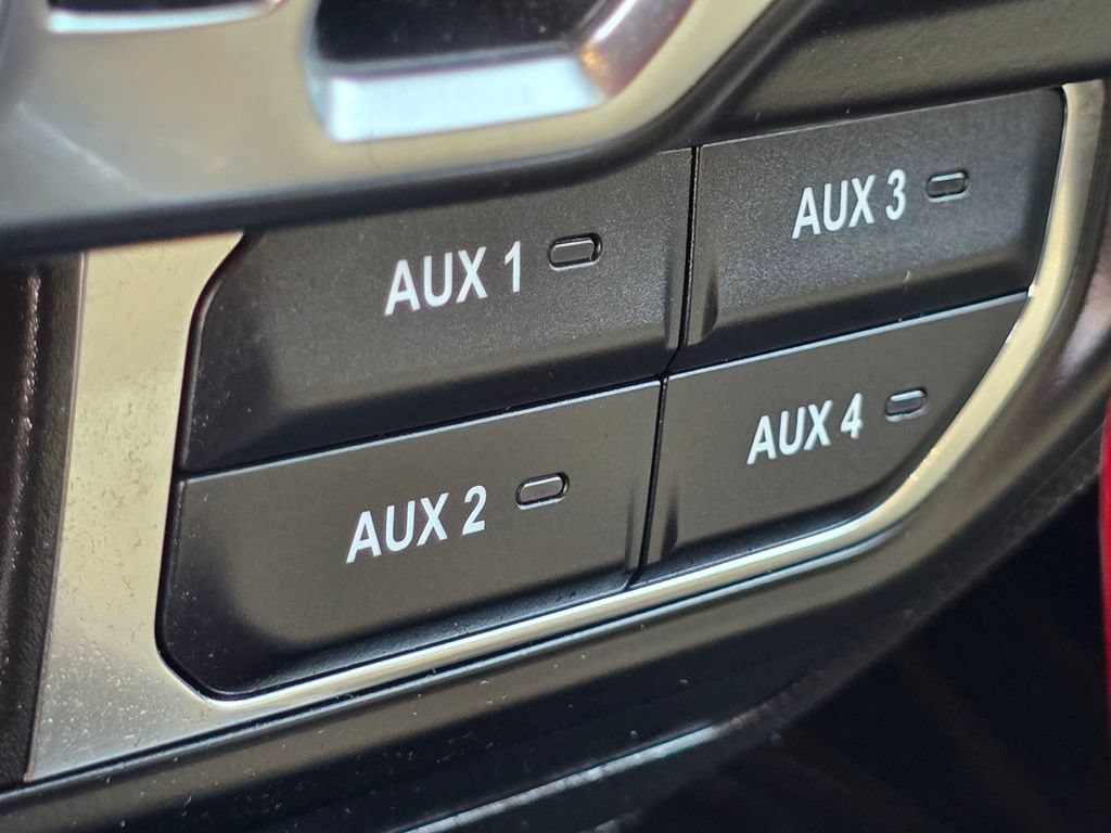 Used 2021 Jeep Wrangler Unlimited Sahara w/ Cold Weather Group AWD/4WD image 24