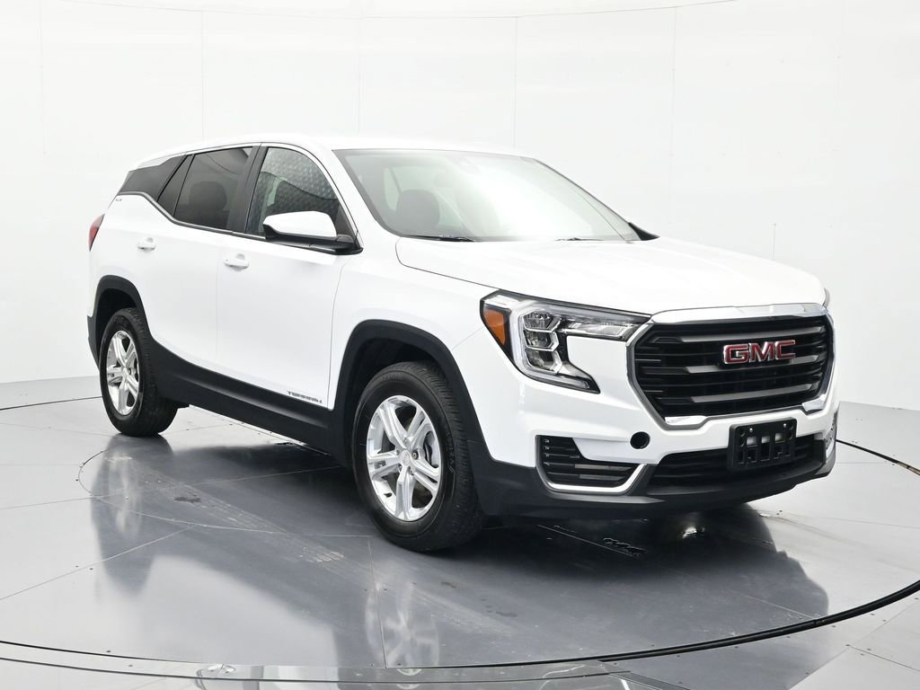 Certified 2024 GMC Terrain SLE AWD/4WD image 3
