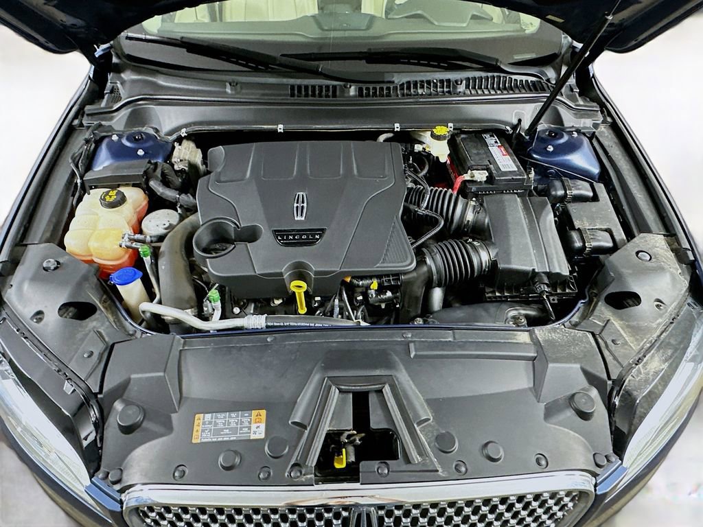 Used 2018 Lincoln MKZ Reserve w/ Climate Package AWD/4WD image 9