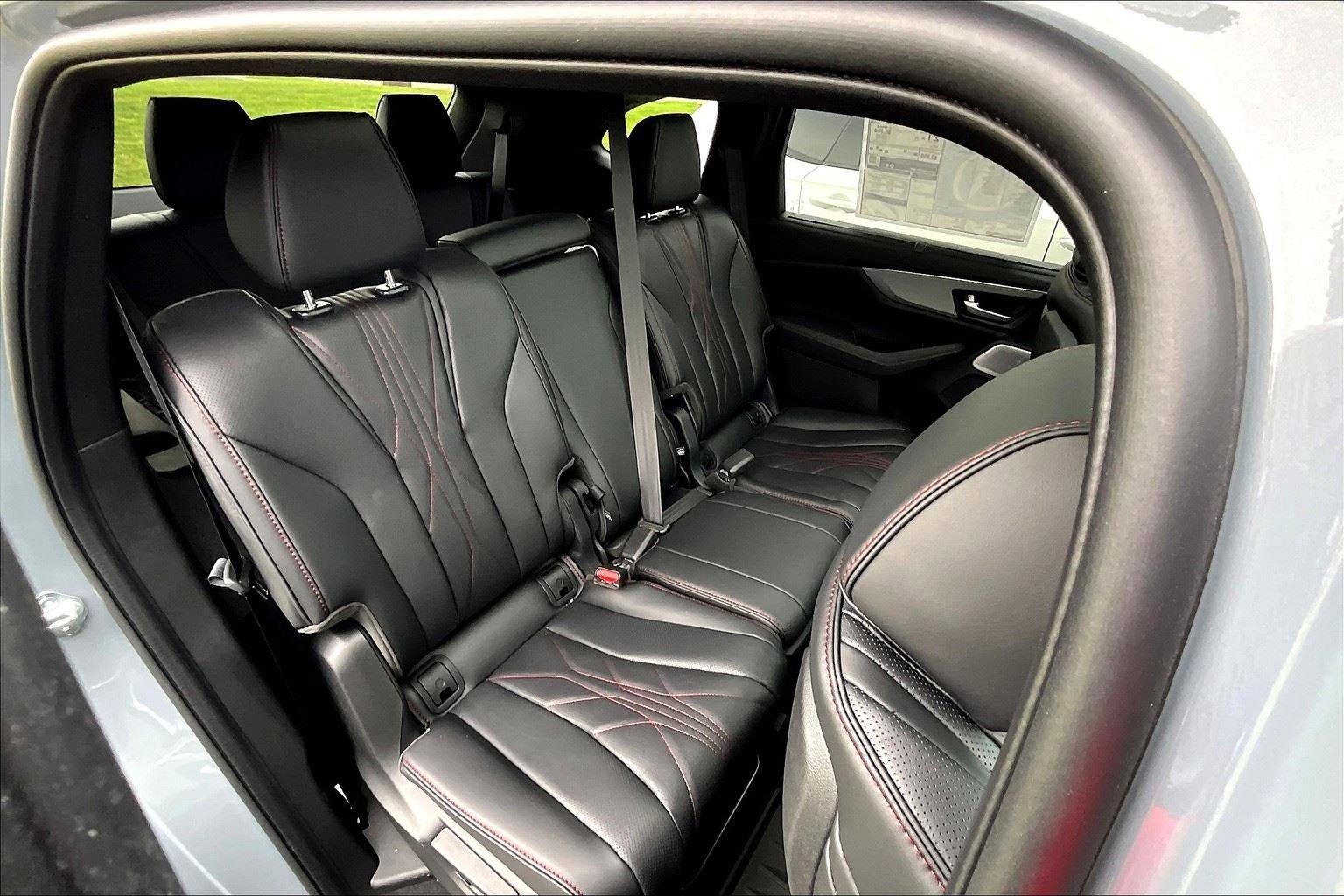 Used 2026 Acura MDX A-Spec image 24
