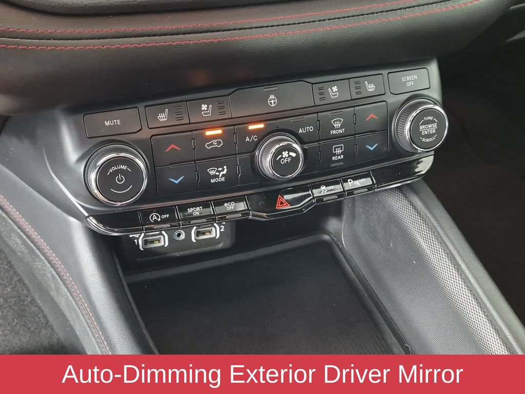Used 2024 Dodge Durango GT AWD/4WD image 28