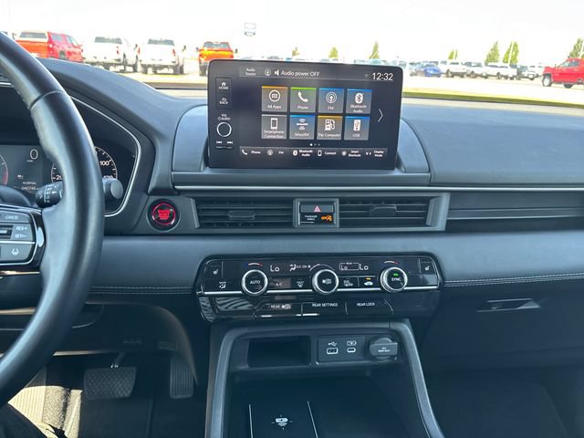 Certified 2025 Honda Pilot EX-L image 18
