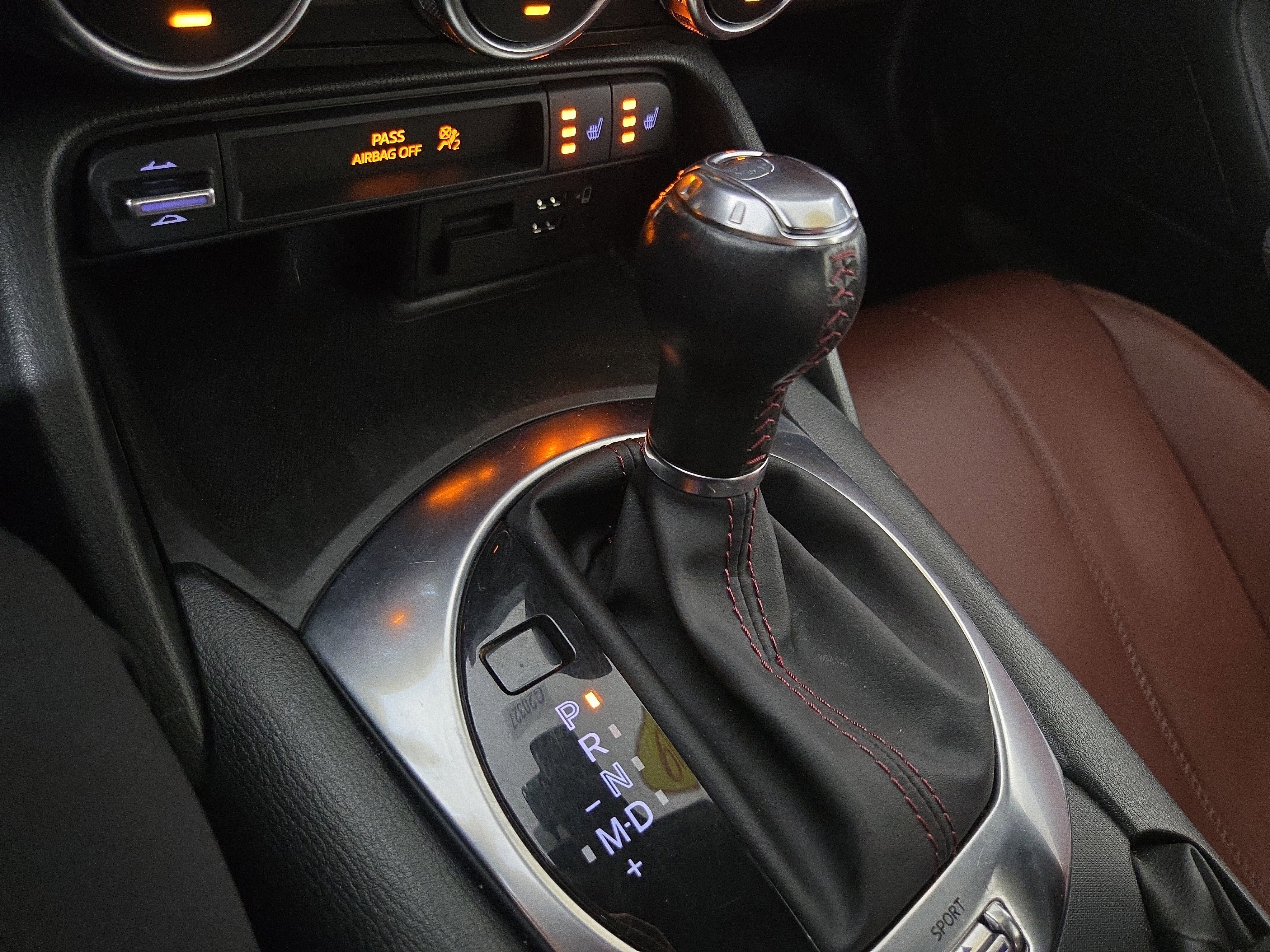 Used 2019 MAZDA MX-5 Miata RF Grand Touring RWD image 22