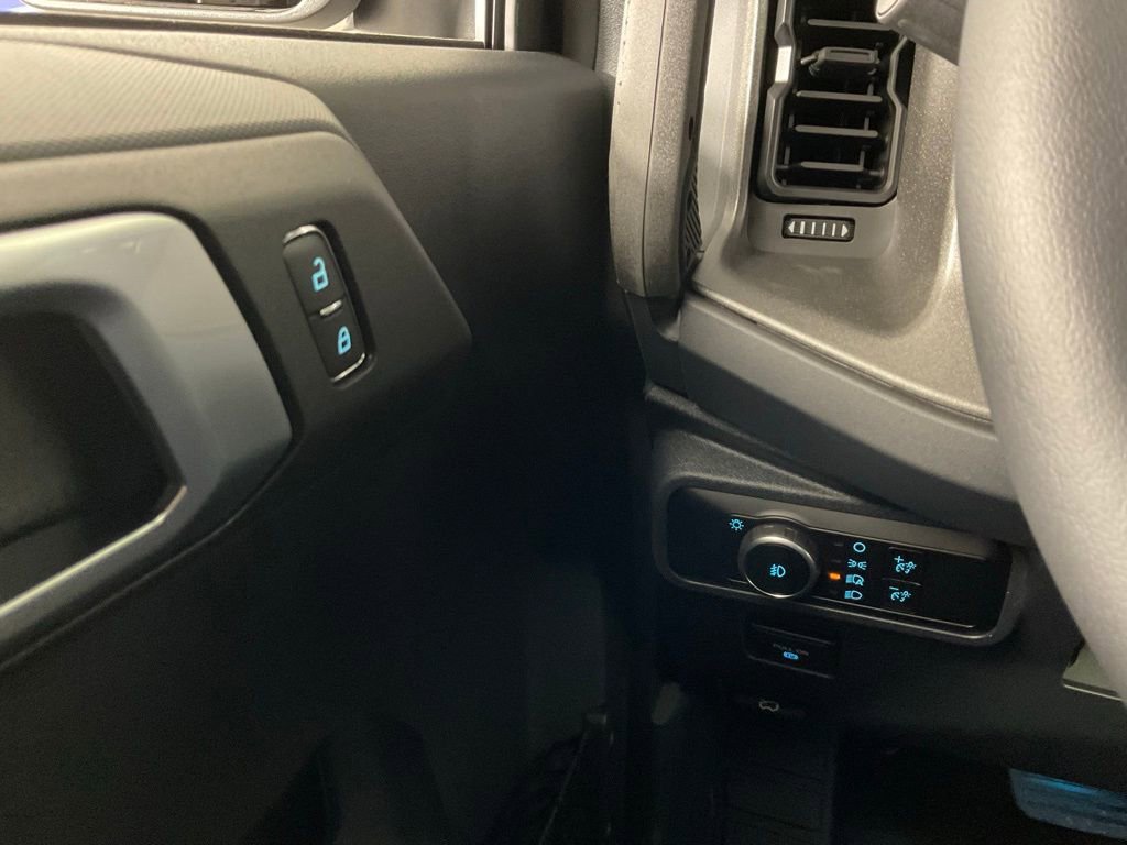 New 2026 Ford Bronco Big Bend w/ Black Diamond Package image 19