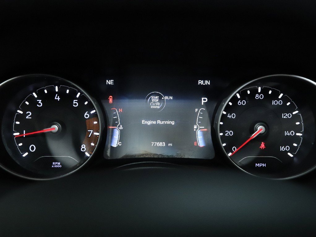 Used 2020 Jeep Compass Trailhawk image 24