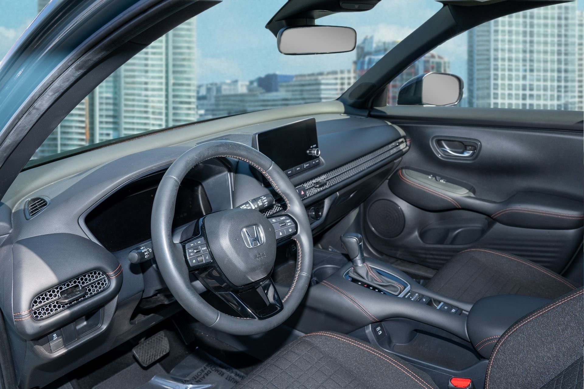 Used 2024 Honda HR-V Sport image 15