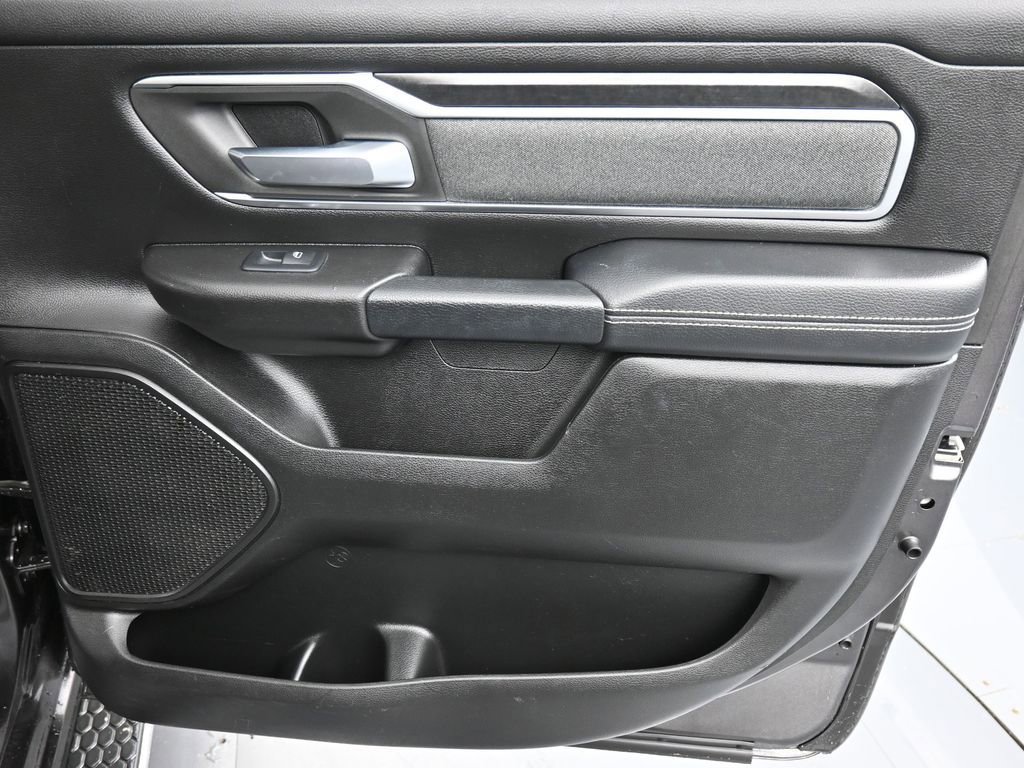 Used 2019 RAM 1500 Big Horn image 16