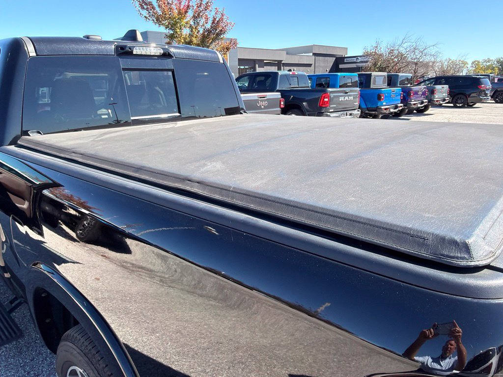 Used 2025 RAM 1500 Limited AWD/4WD image 33