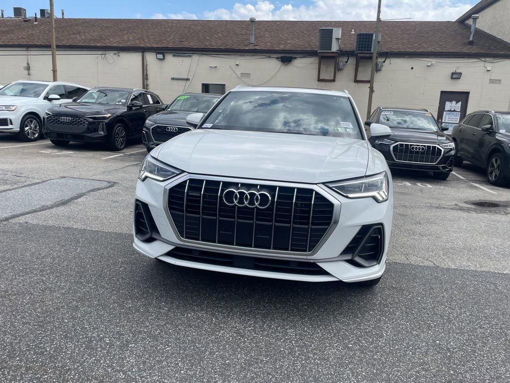 Used 2025 Audi Q3 2.0T Premium w/ Convenience Package image 9