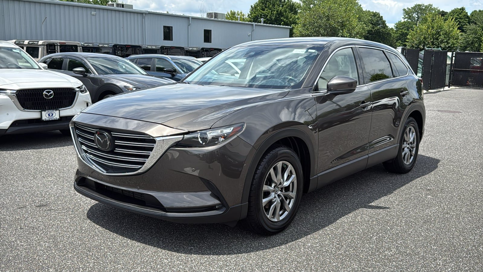 Used 2018 MAZDA CX-9 Touring w/ Touring Premium Package AWD/4WD image 3