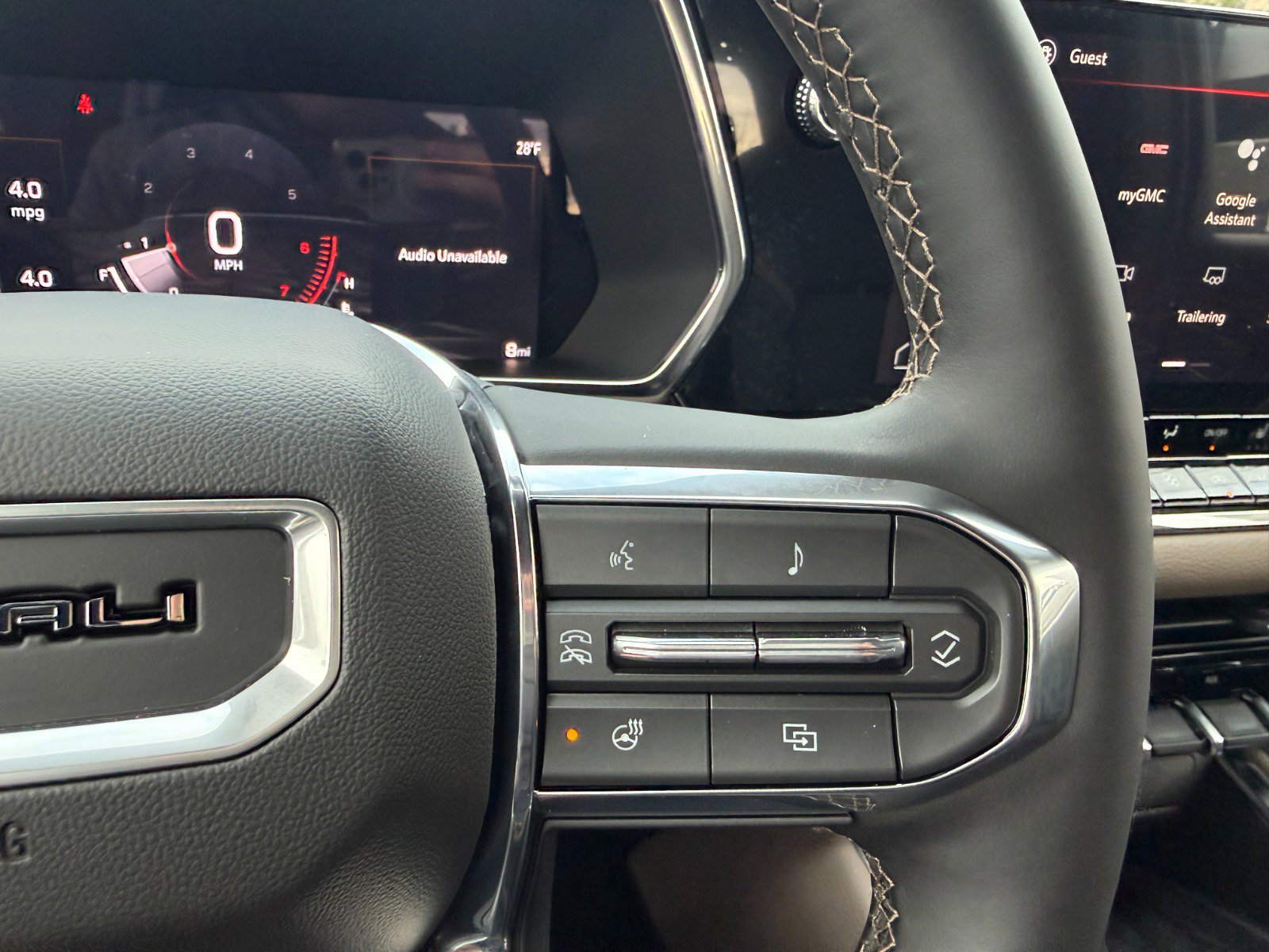 New 2026 GMC Canyon Denali image 28