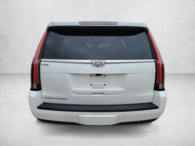 Used 2017 Cadillac Escalade Platinum image 7