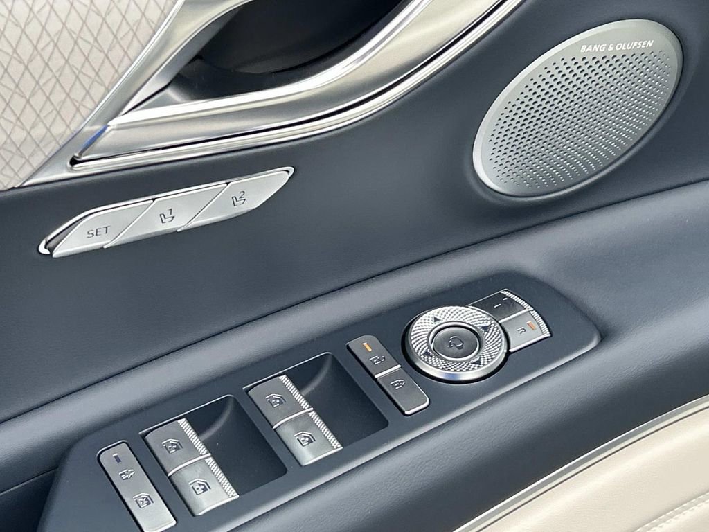 New 2026 Genesis GV80 3.5T Prestige image 18