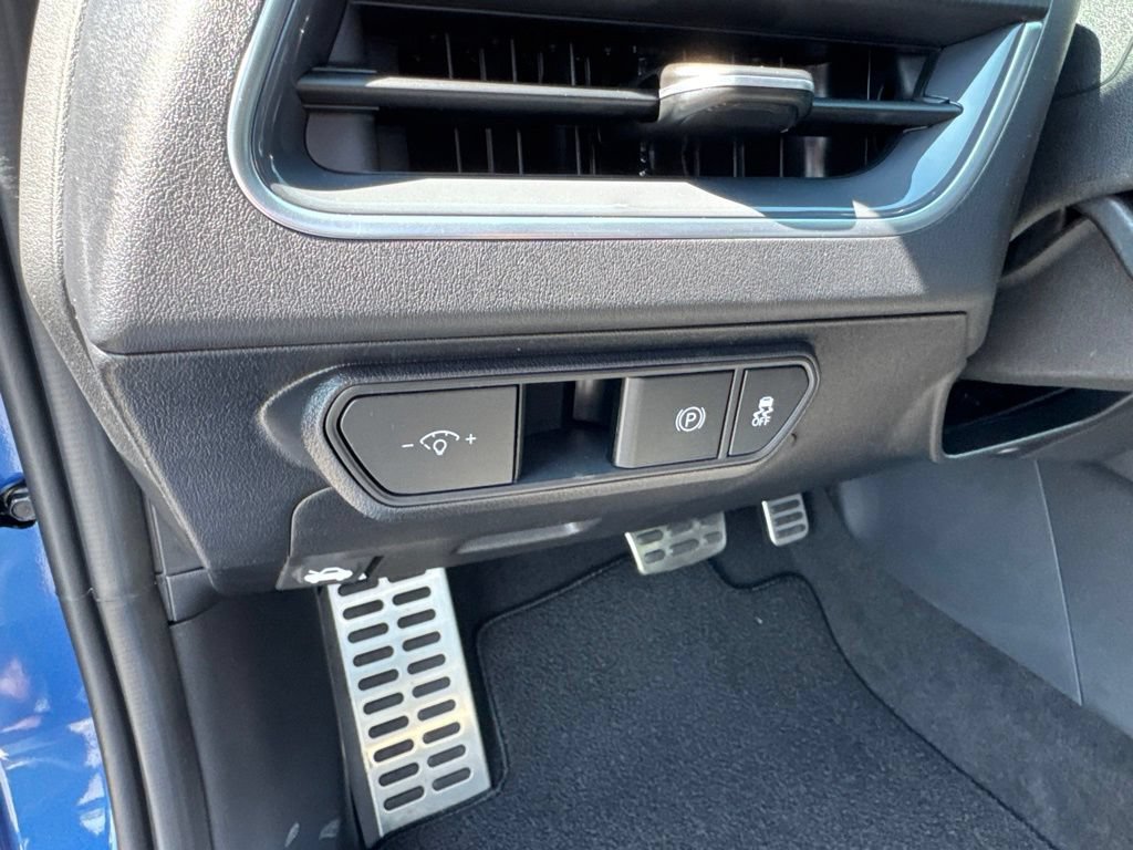 New 2026 Kia K4 GT-Line Turbo FWD image 11