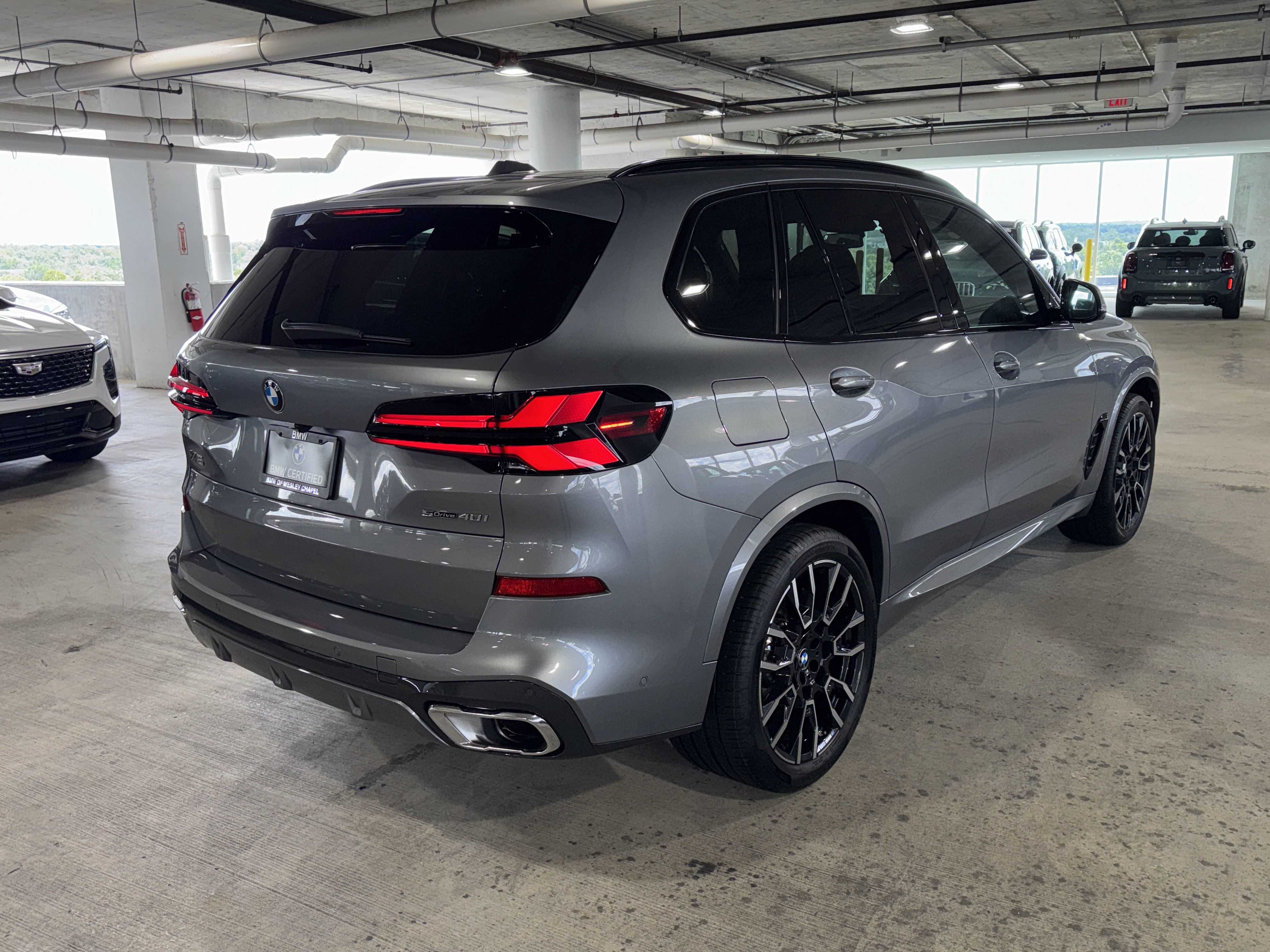 Certified 2026 BMW X5 sDrive40i w/ M Sport Package RWD image 8
