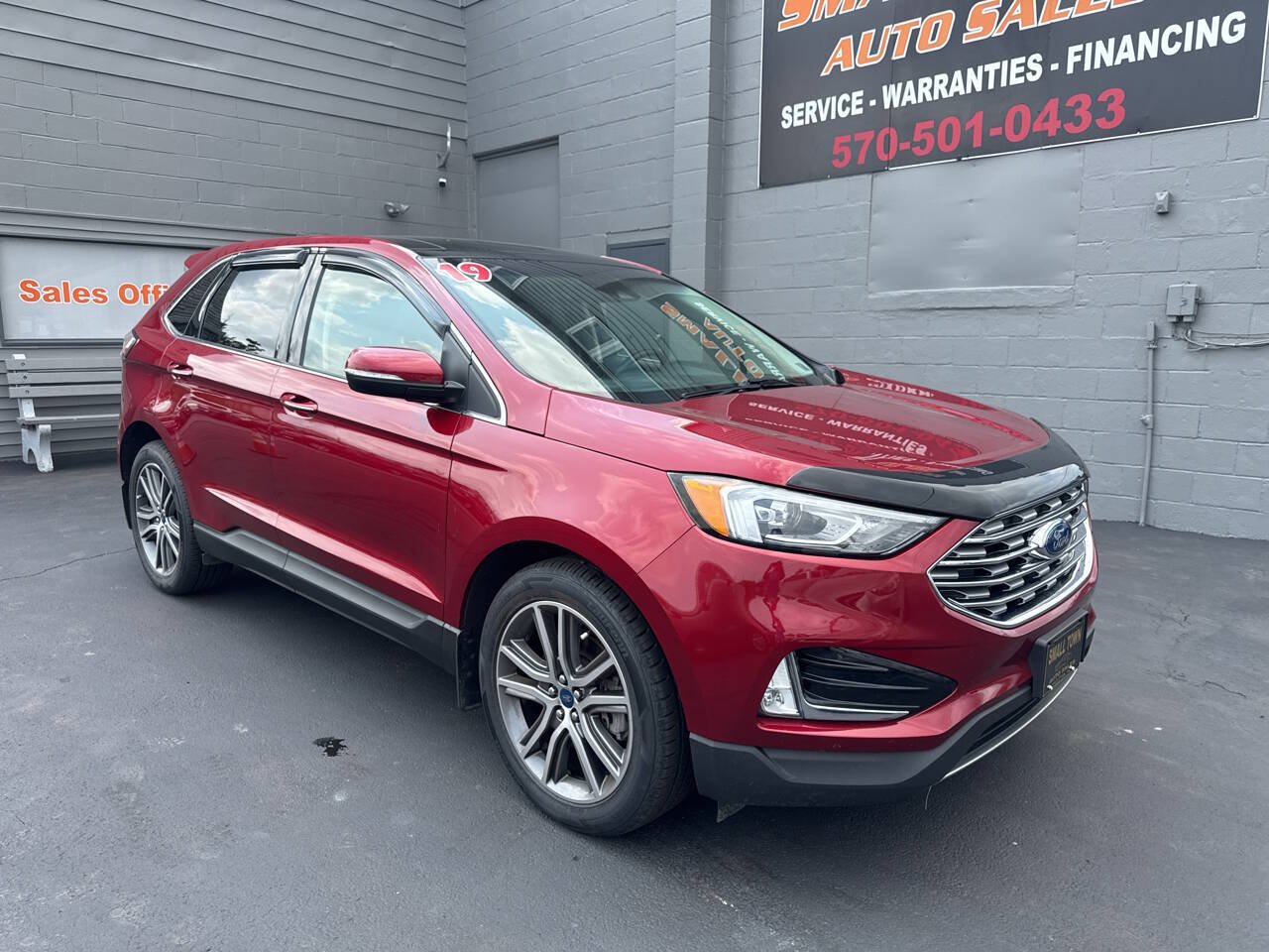 Used 2019 Ford Edge Titanium w/ Cold Weather Package