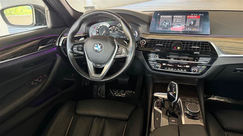 Used 2018 BMW 540i xDrive AWD/4WD image 16