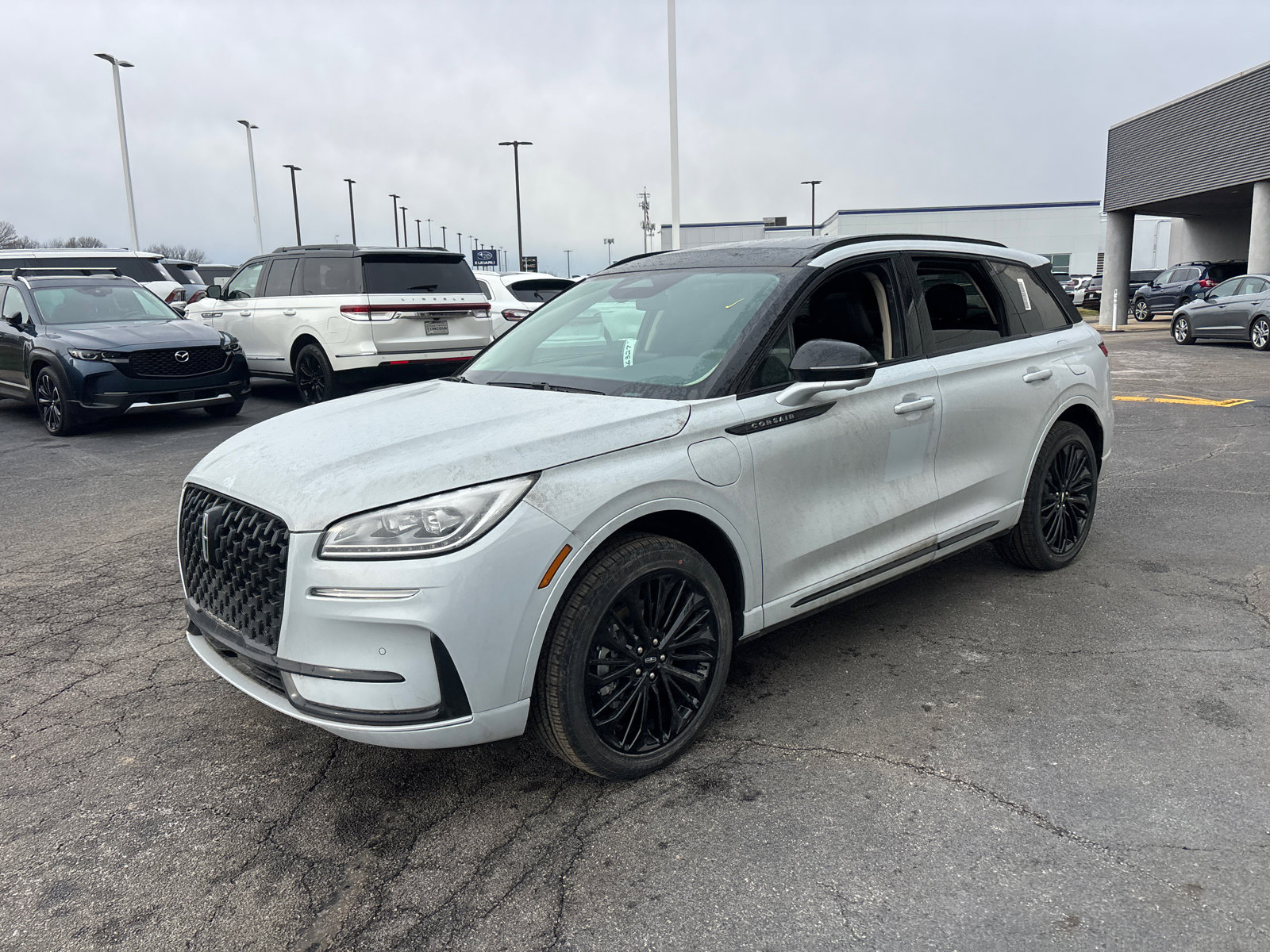 New 2026 Lincoln Corsair Grand Touring image 3