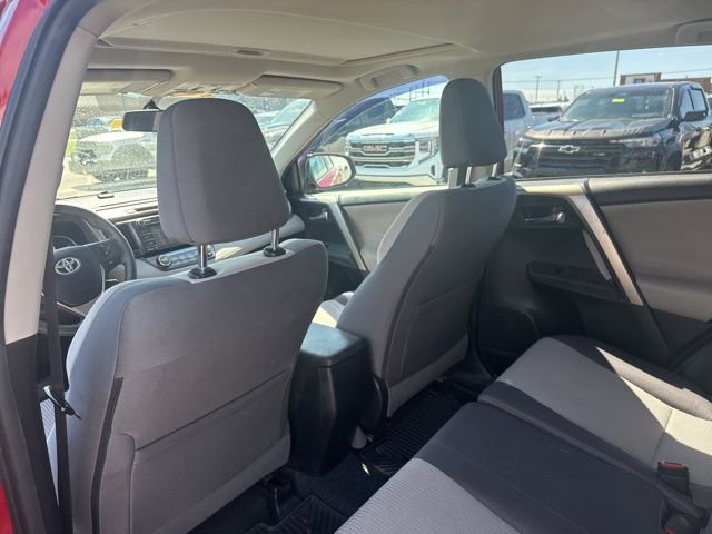 Used 2015 Toyota RAV4 XLE FWD image 24