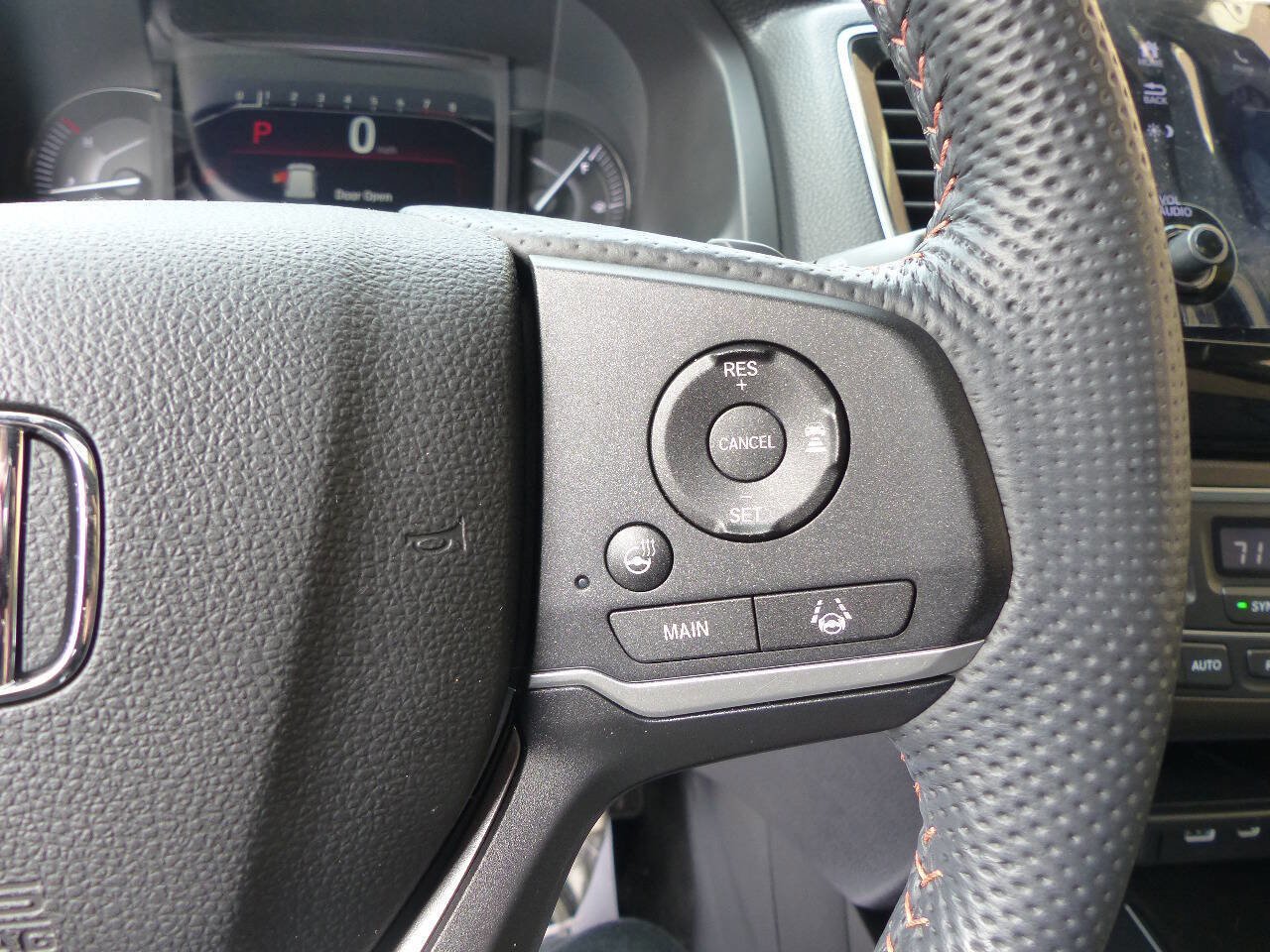 Used 2025 Honda Passport TrailSport image 31