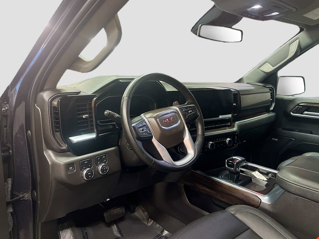 Used 2023 GMC Sierra 1500 SLT w/ SLT Premium Package image 9