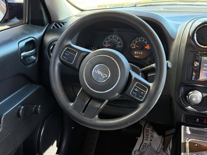 Used 2014 Jeep Patriot Sport FWD image 14