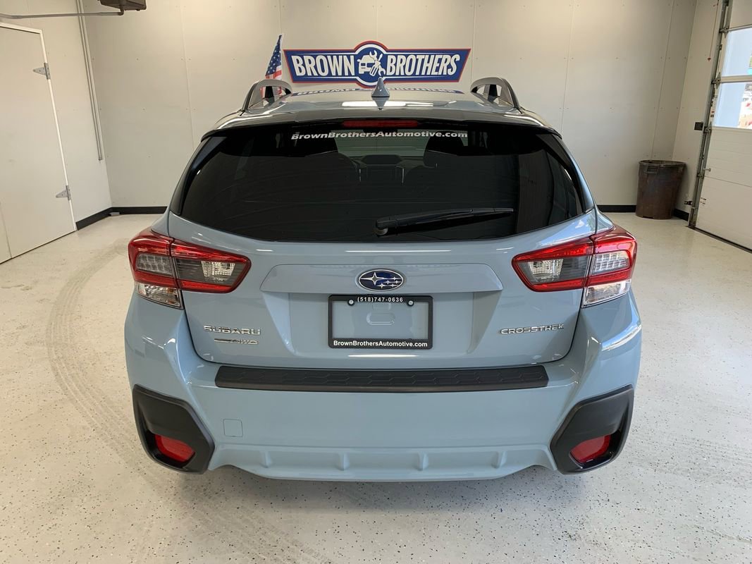 Used 2023 Subaru Crosstrek 2.0i Premium image 5