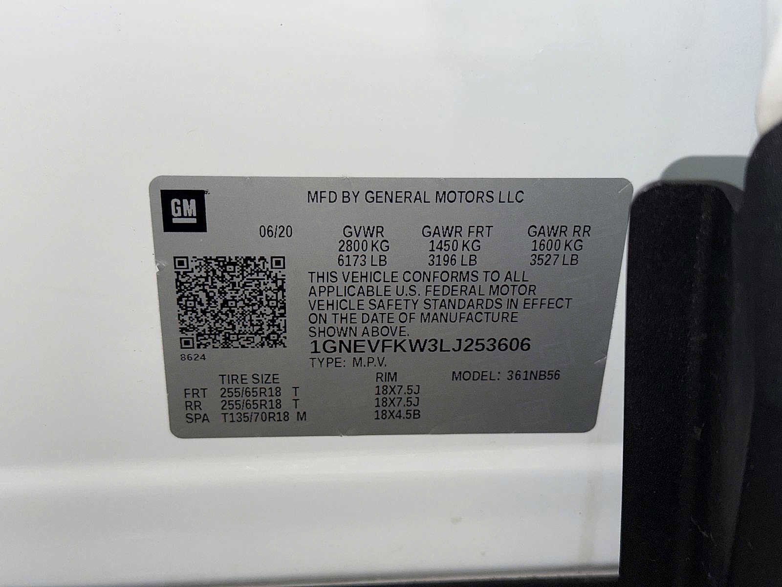 Used 2020 Chevrolet Traverse LS AWD/4WD image 14