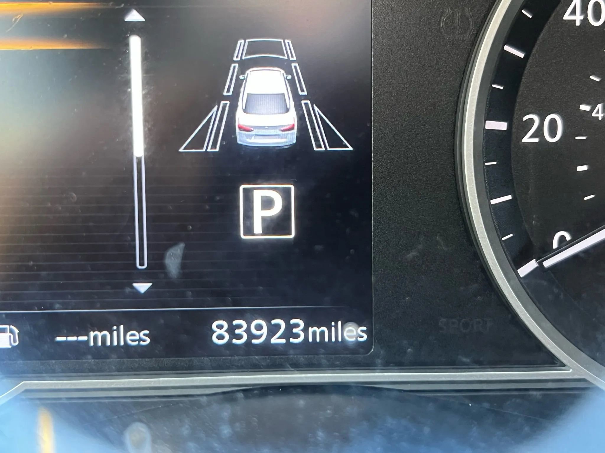 Used 2020 Nissan Versa SR image 12