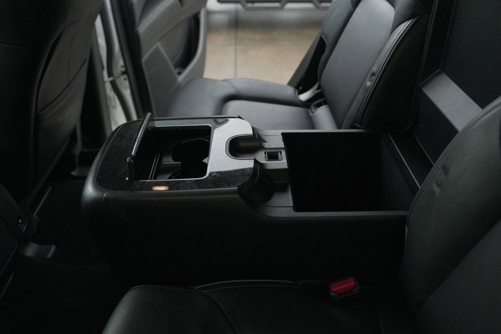 Used 2024 INFINITI QX80 Luxe image 21