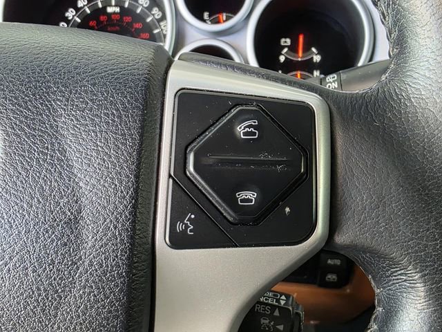 Used 2016 Toyota Sequoia Platinum RWD image 32