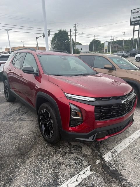 New 2027 Chevrolet Equinox RS w/ LPO, Floor Liner Package FWD image 3
